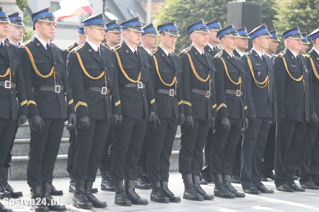 Nadanie i przekazanie sztandaru KP PSP Gostyń