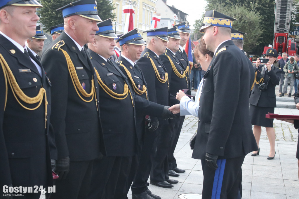 Nadanie i przekazanie sztandaru KP PSP Gostyń