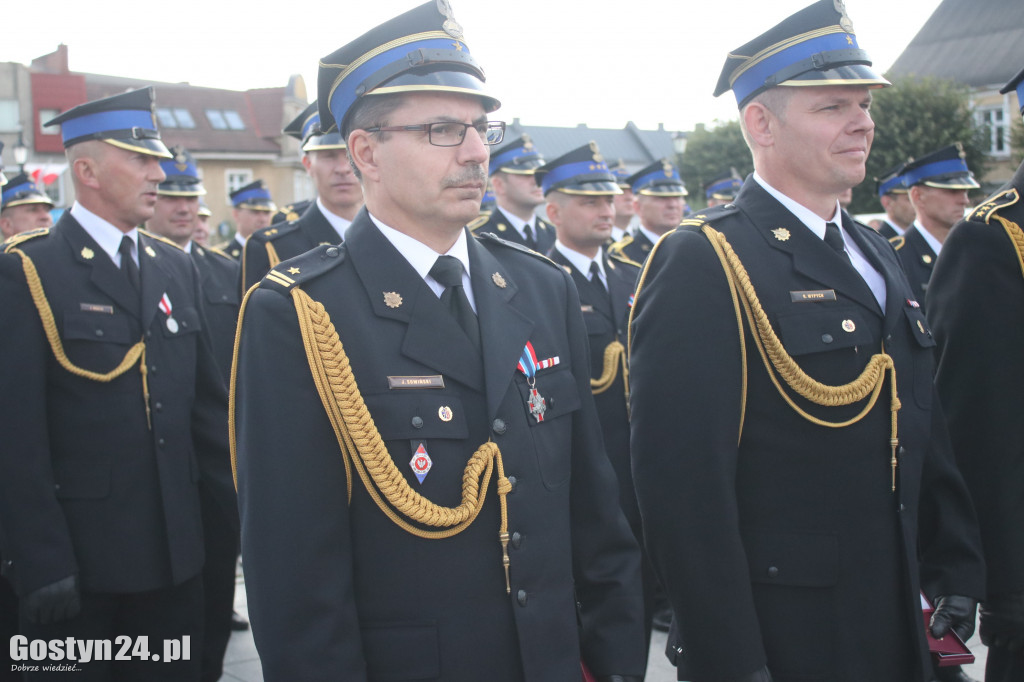 Nadanie i przekazanie sztandaru KP PSP Gostyń