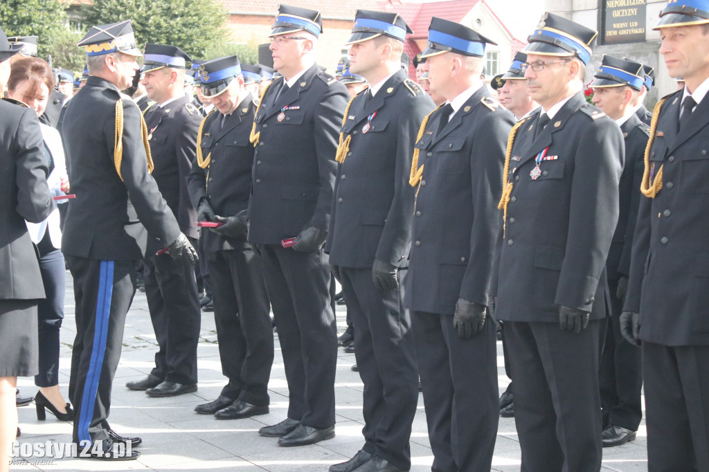 Nadanie i przekazanie sztandaru KP PSP Gostyń