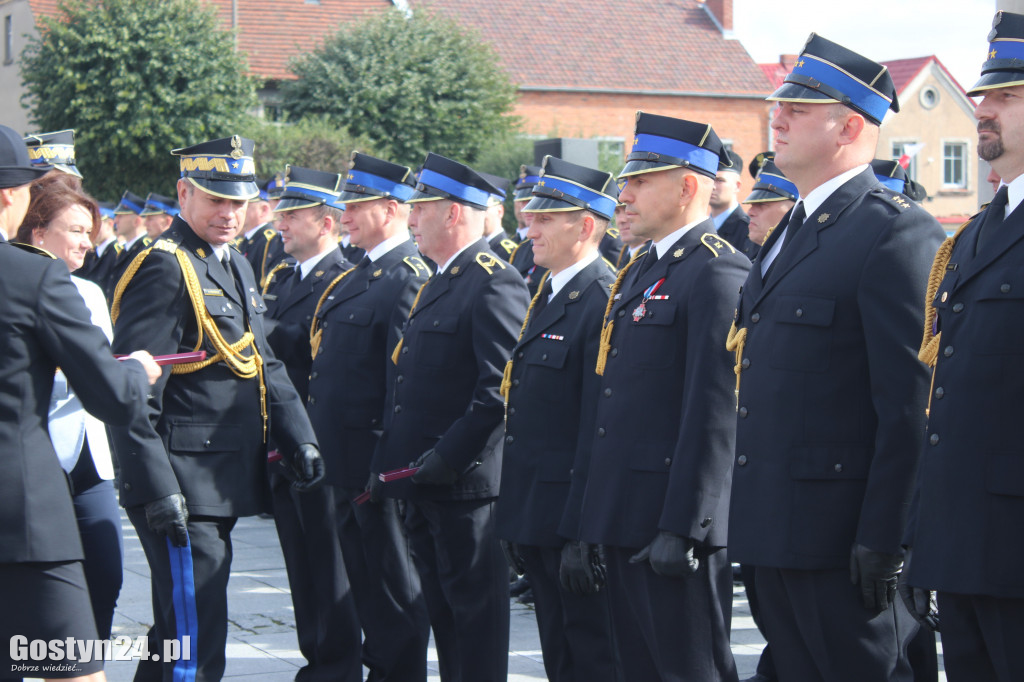 Nadanie i przekazanie sztandaru KP PSP Gostyń