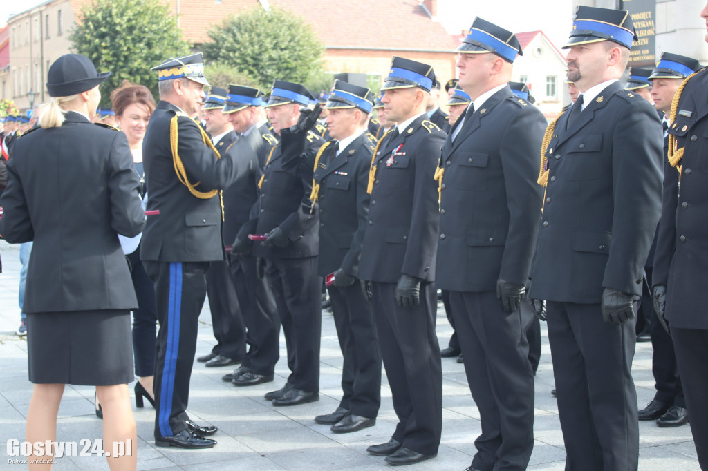 Nadanie i przekazanie sztandaru KP PSP Gostyń