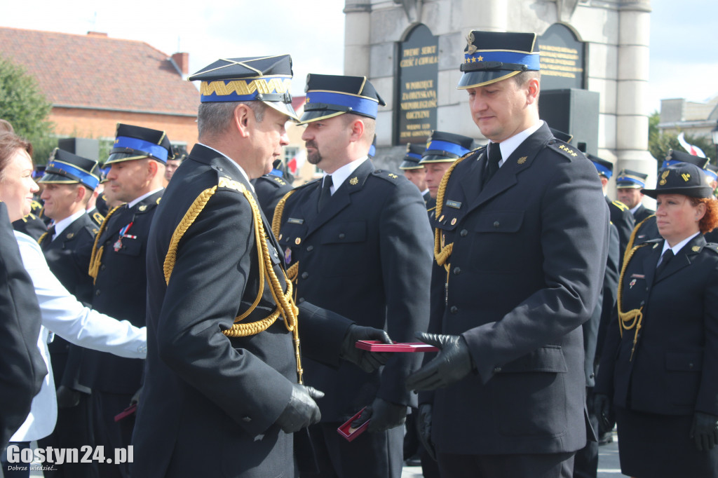 Nadanie i przekazanie sztandaru KP PSP Gostyń