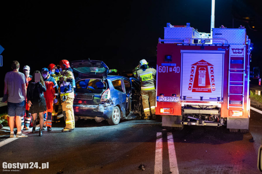 Audi z naszego powiatu, skosiło citroena na obwodnicy Śremu.