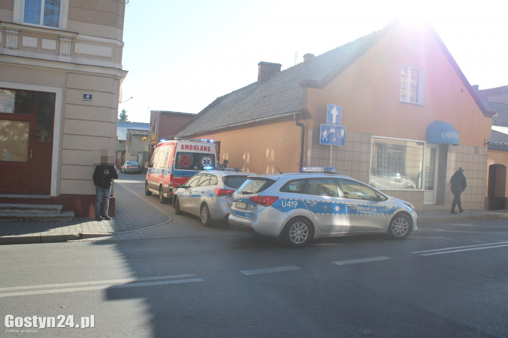 Potrącenie pieszej w centrum Krobi. Autem kierował 83-latek
