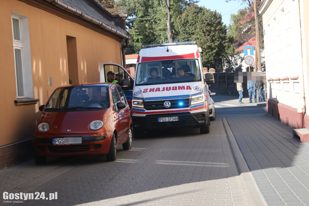 Potrącenie pieszej w centrum Krobi. Autem kierował 83-latek