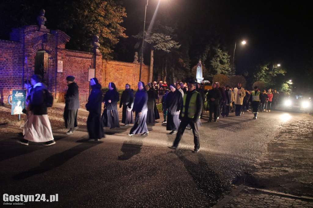 Ostatni w tym roku procesja fatimska ulicami Gostynia
