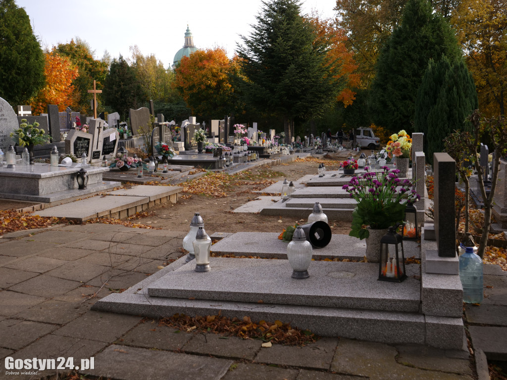 Wichura przeszła przez cmentarz. Tak teraz wygląda...