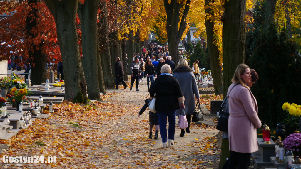 Wszystkich Świętych 1.11.2021 Cmentarz parafialny