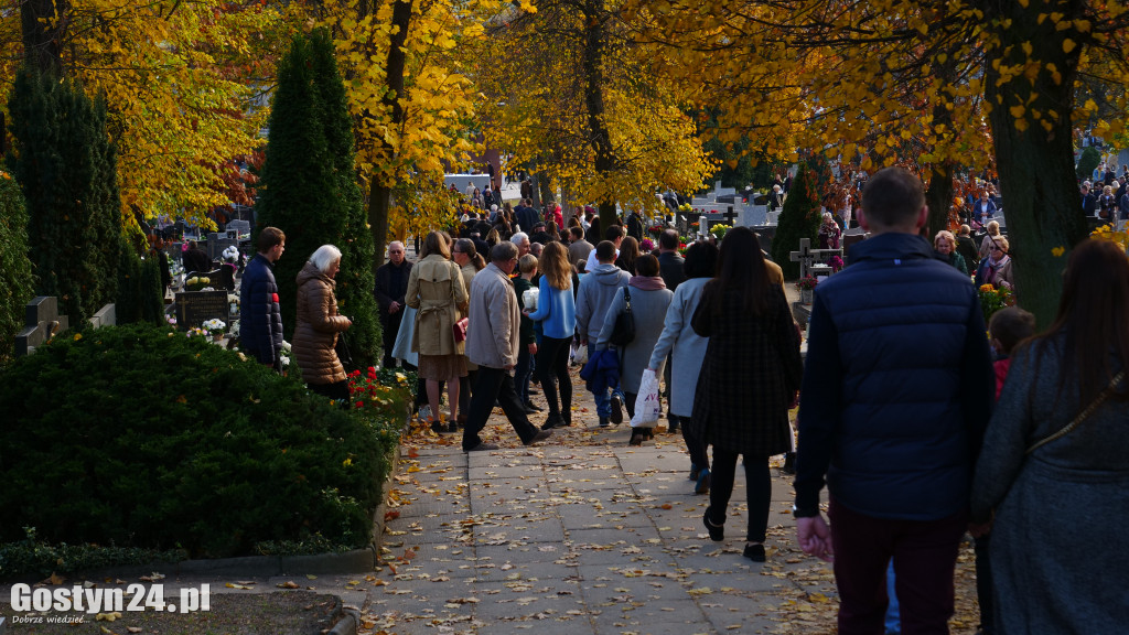 Wszystkich Świętych 1.11.2021 Cmentarz parafialny