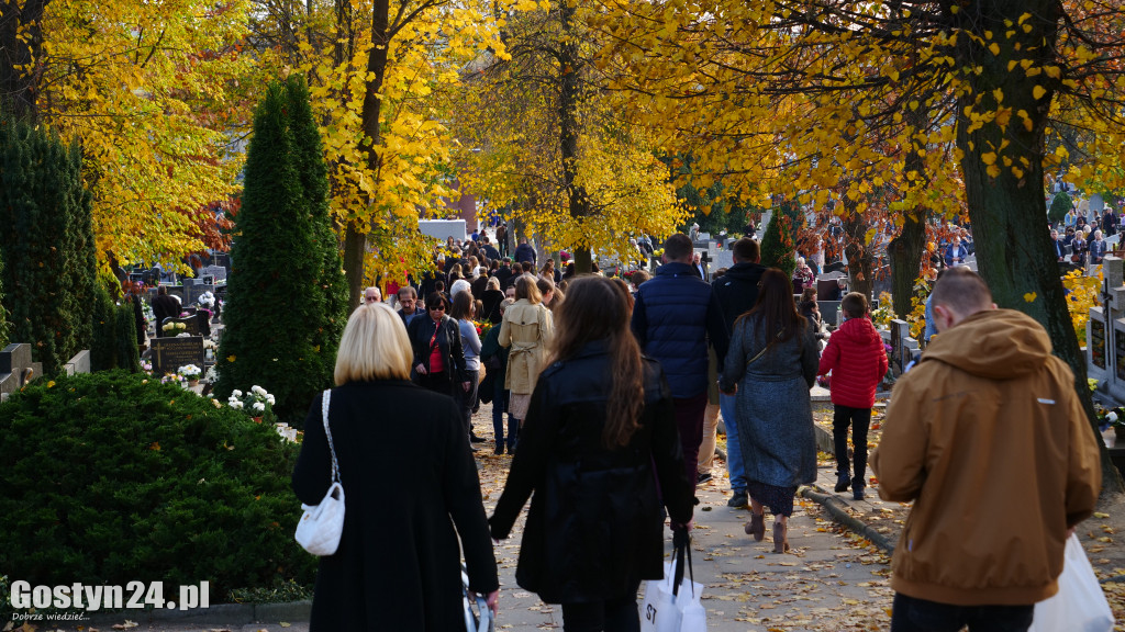 Wszystkich Świętych 1.11.2021 Cmentarz parafialny