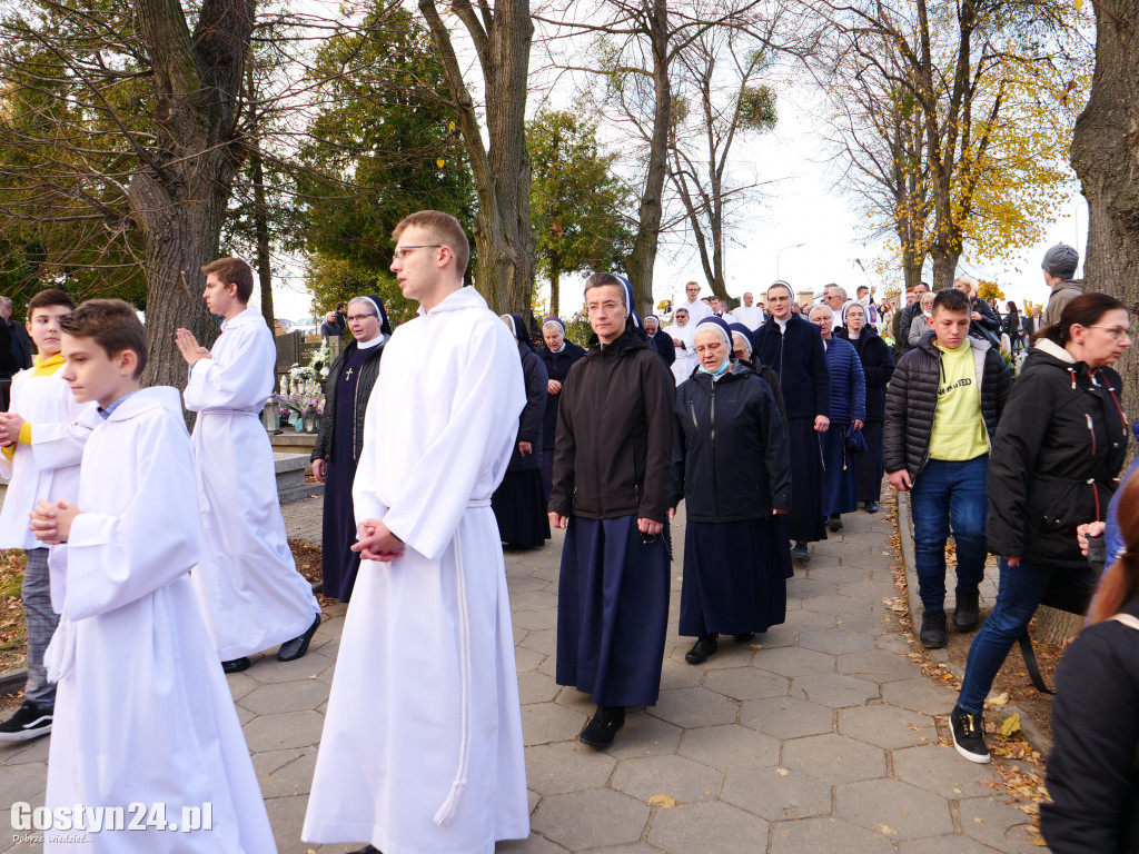 Wszystkich Świętych 1.11.2021 Cmentarz parafialny