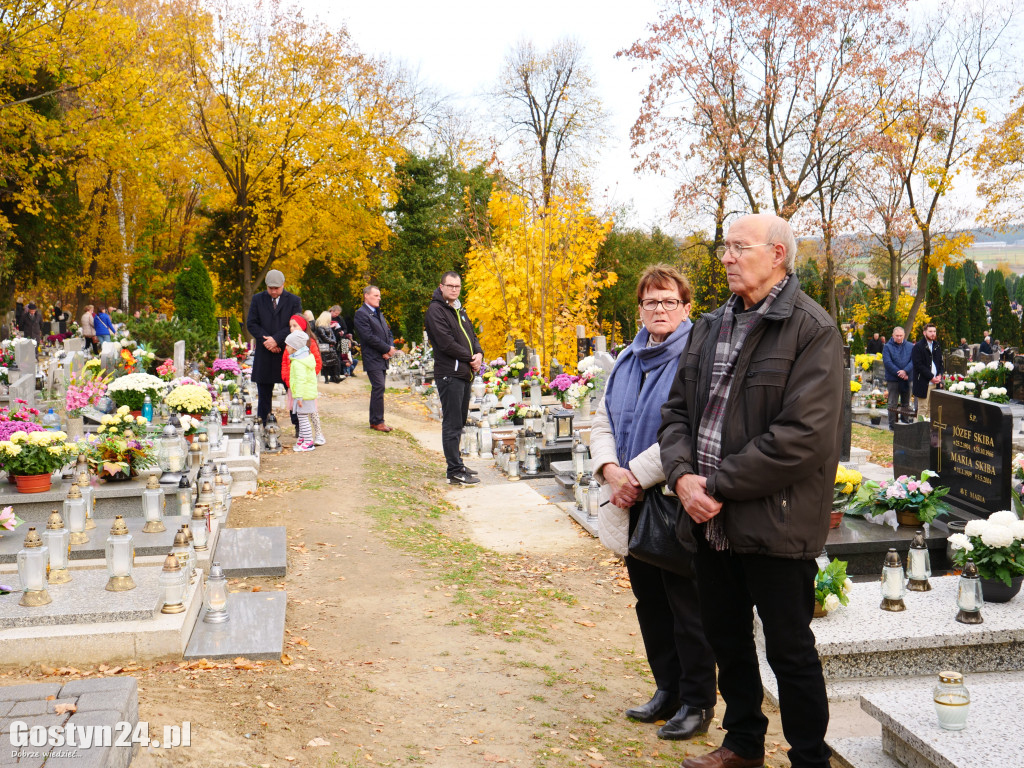 Wszystkich Świętych 1.11.2021 Cmentarz parafialny