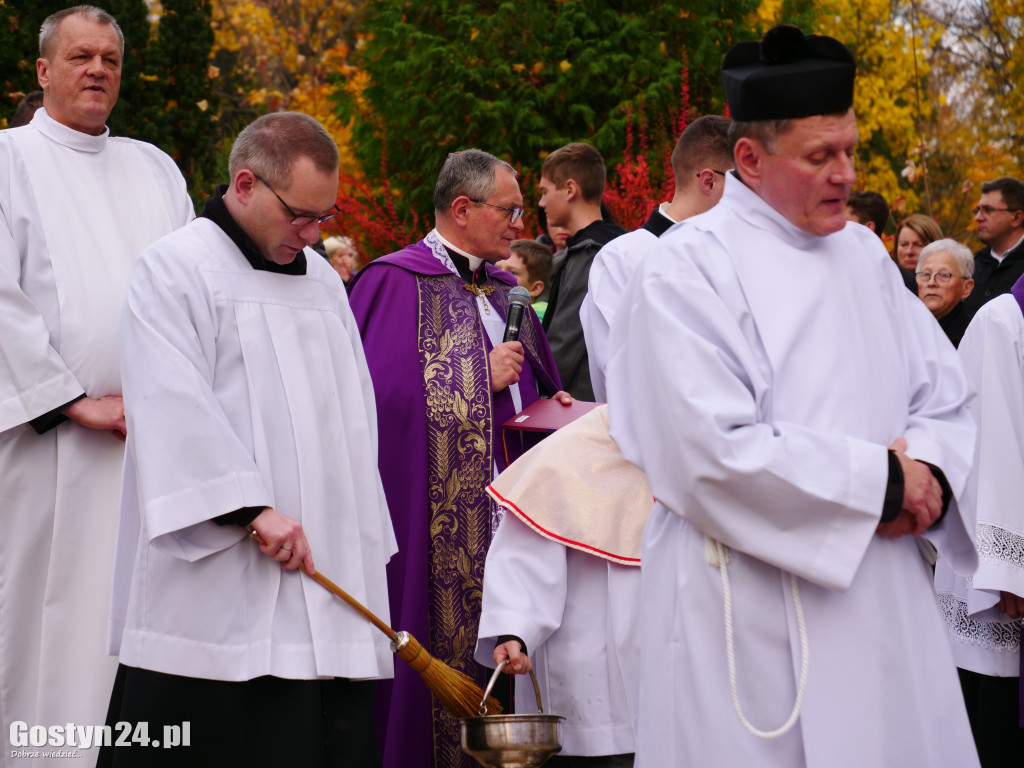 Wszystkich Świętych 1.11.2021 Cmentarz parafialny