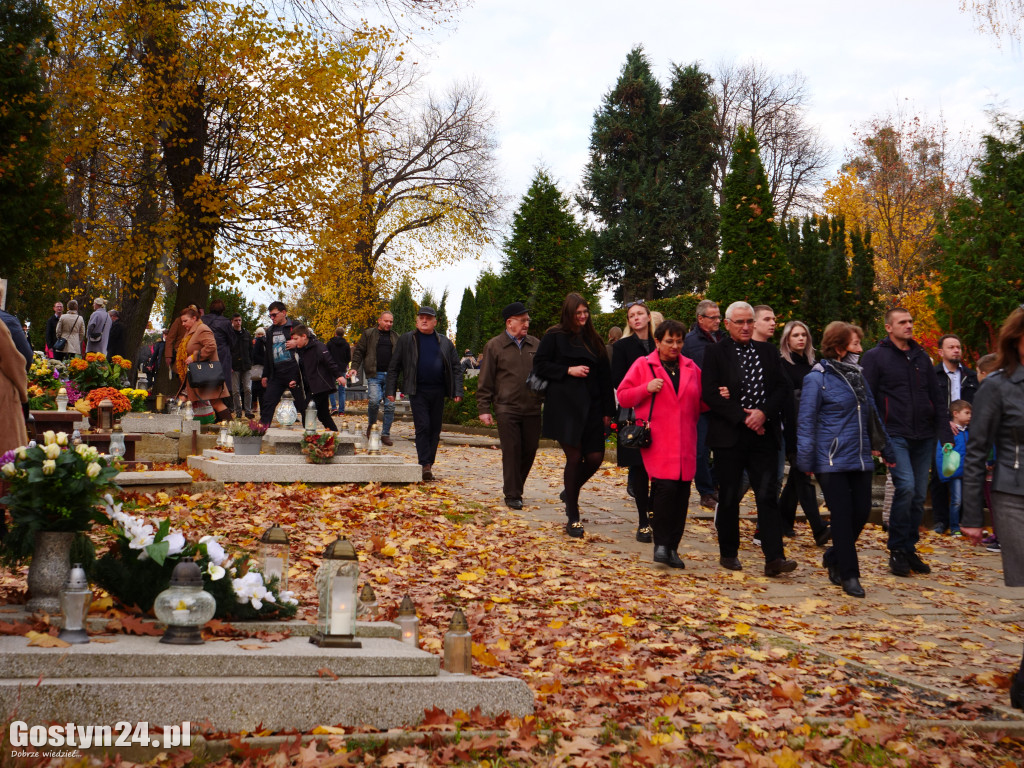 Wszystkich Świętych 1.11.2021 Cmentarz parafialny