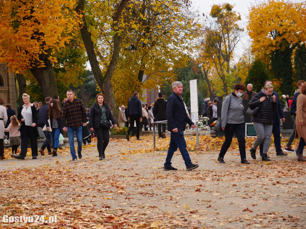 Wszystkich Świętych 1.11.2021 Cmentarz parafialny