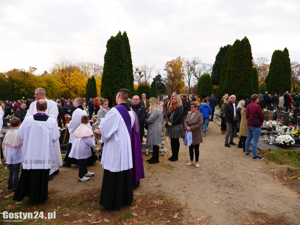 Wszystkich Świętych 1.11.2021 Cmentarz parafialny