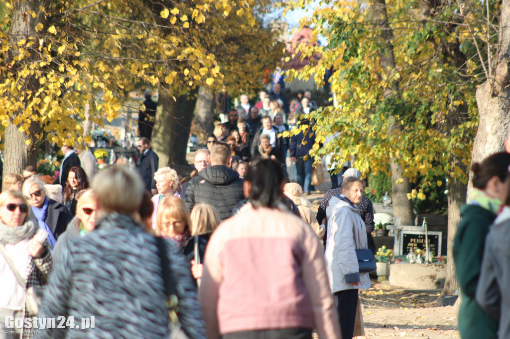 Wszystkich Świętych 1.11.2021 Cmentarz parafialny
