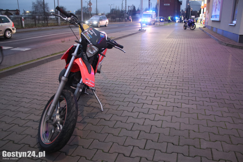 Zdarzenie z udziałem motorowerzysty w Gostyniu