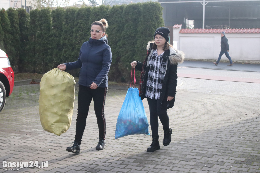 Strażacy zaangażowali się w zbiórkę dla Zuzi