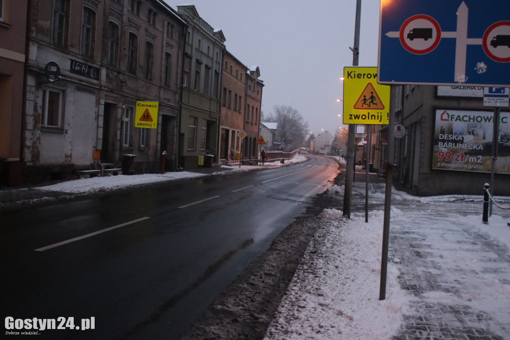 Sypnęło śniegiem w regionie gostyńskim