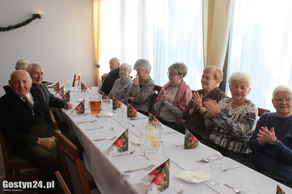 Opłatek najstarszych seniorów - członków PZERiI