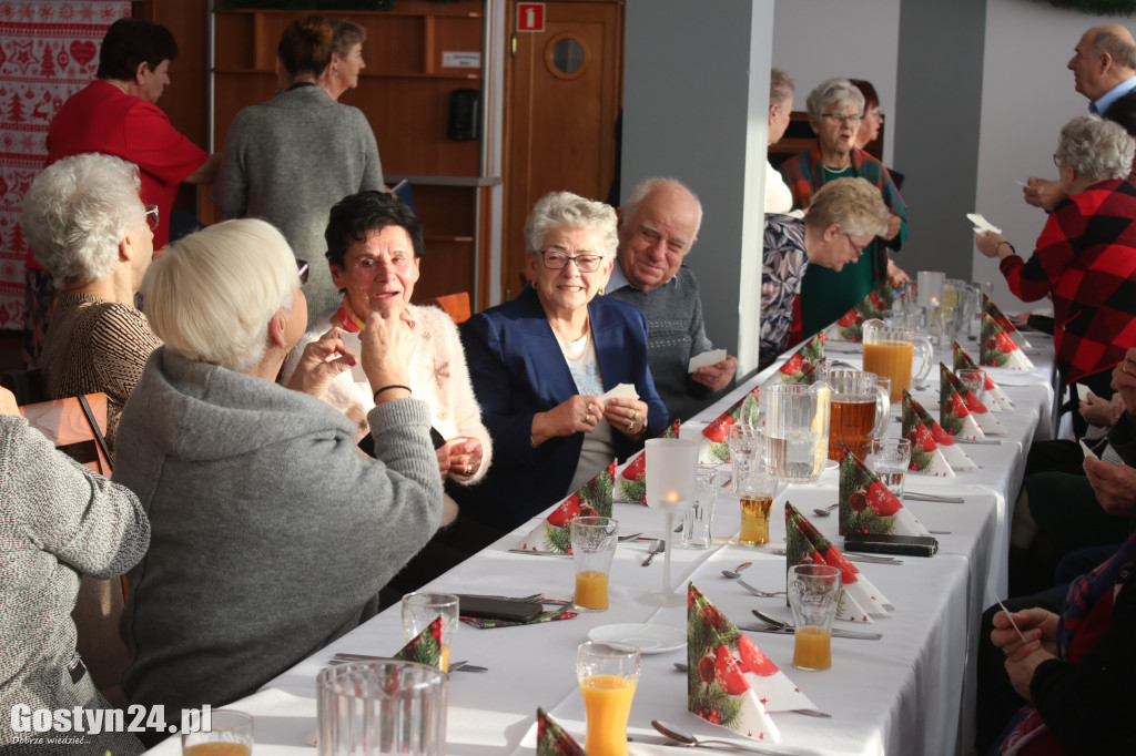 Opłatek najstarszych seniorów - członków PZERiI