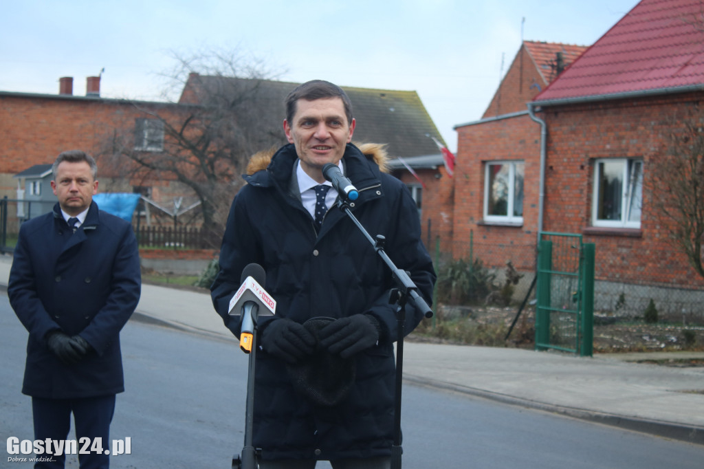 Otwarcie zmodernizowanej drogi w Rogowie