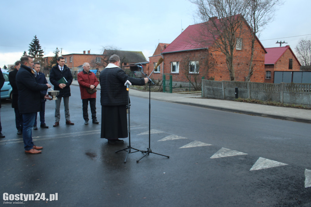 Otwarcie zmodernizowanej drogi w Rogowie