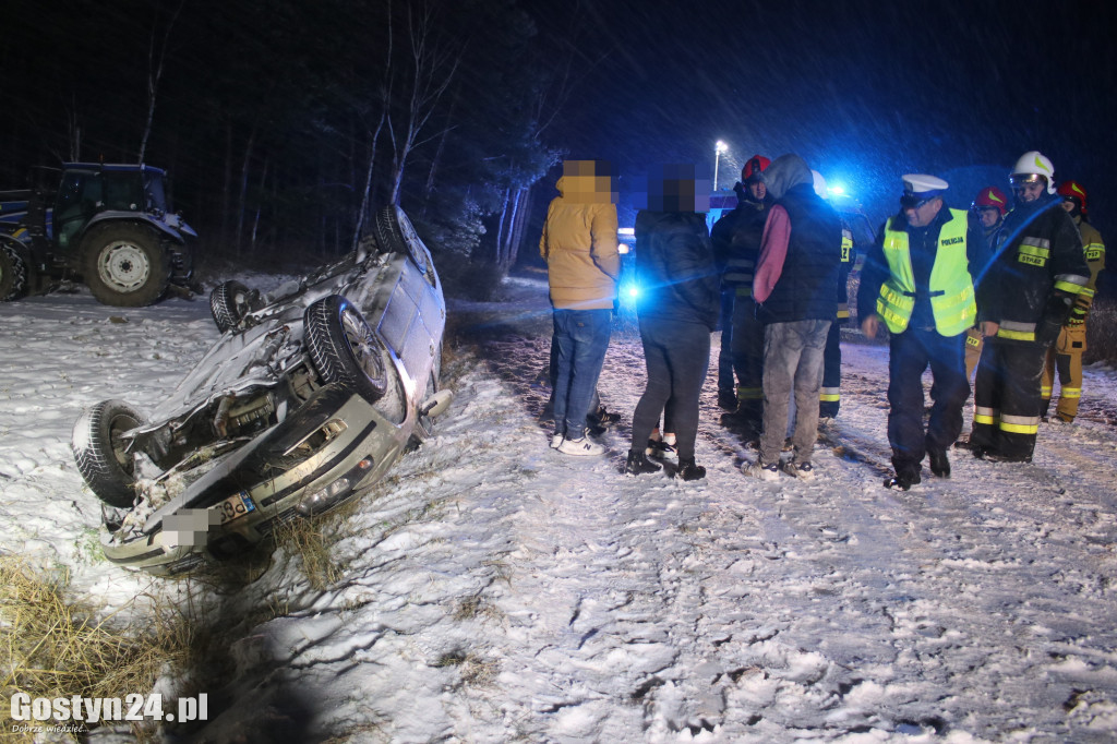 Zdarzenie drogowe na trasie Markowo - Osowo