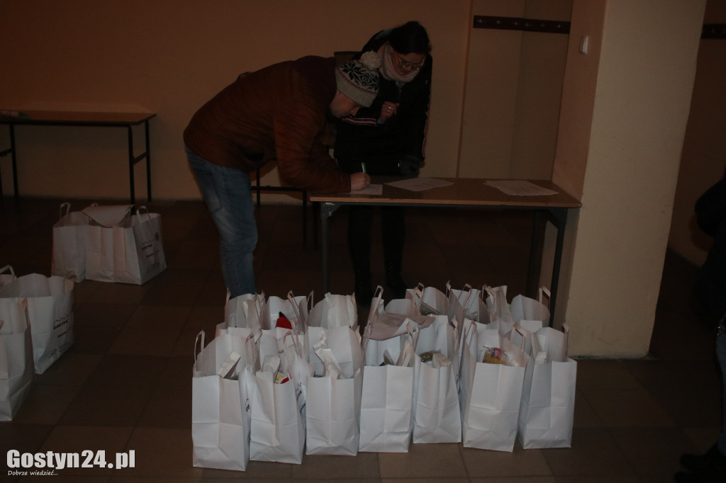 Paczki dla ponad 200 mieszkańców gminy Gostyń