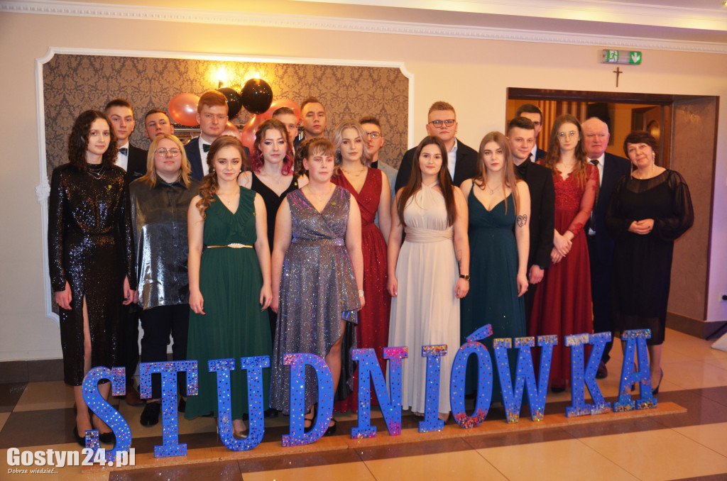 Studniówka ZSOiZ w Pogorzeli