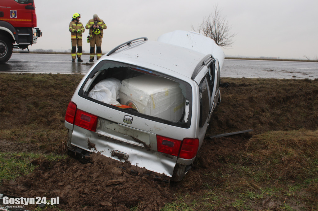 Wypadek na obwodnicy Krobi. Jeden kierowca pijany