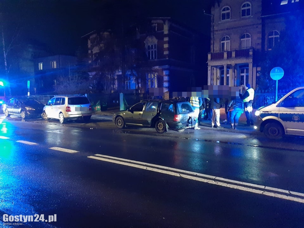 Pijany kierowca doprowadził do kolizji w centrum Gostynia
