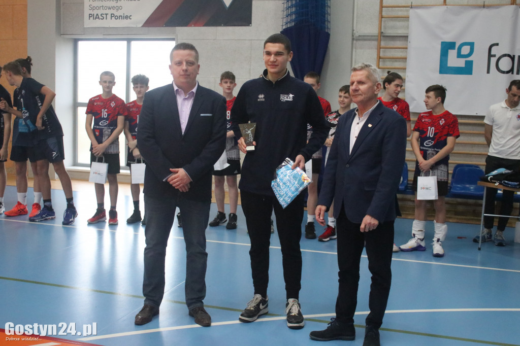 Mistrzostwa Młodzików w Piłce Siatkowej w Poniecu
