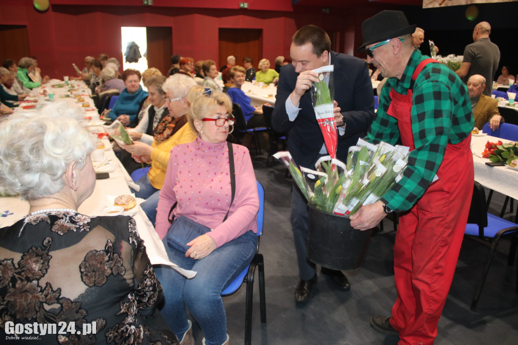Dzień Kobiet PZERiI w gostyńskim Hutniku