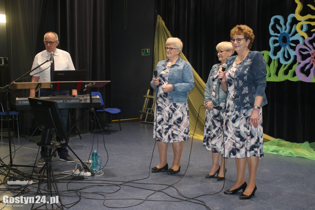 Dzień Kobiet PZERiI w gostyńskim Hutniku