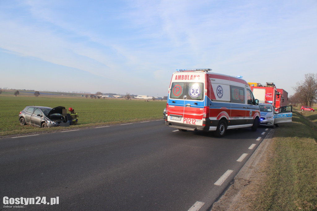 Kolizja dwóch pojazdów na trasie Gostyń-Krobia