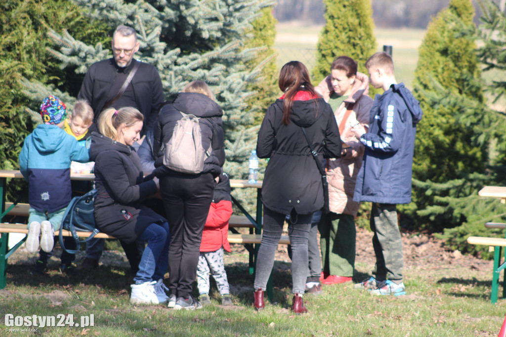 Piknik integracyjny dla uchodźców w Pępowie