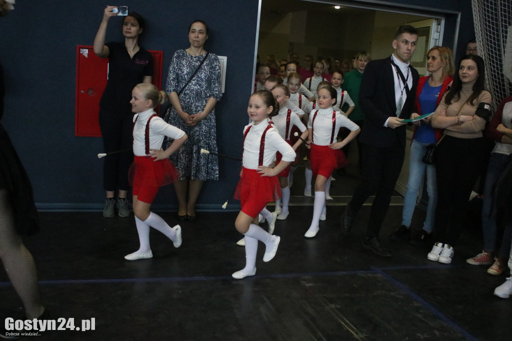 Mistrzostwa Mażoretek w hali sportowej LO w Gostyniu