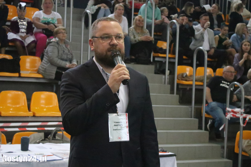 Mistrzostwa Mażoretek w hali sportowej LO w Gostyniu