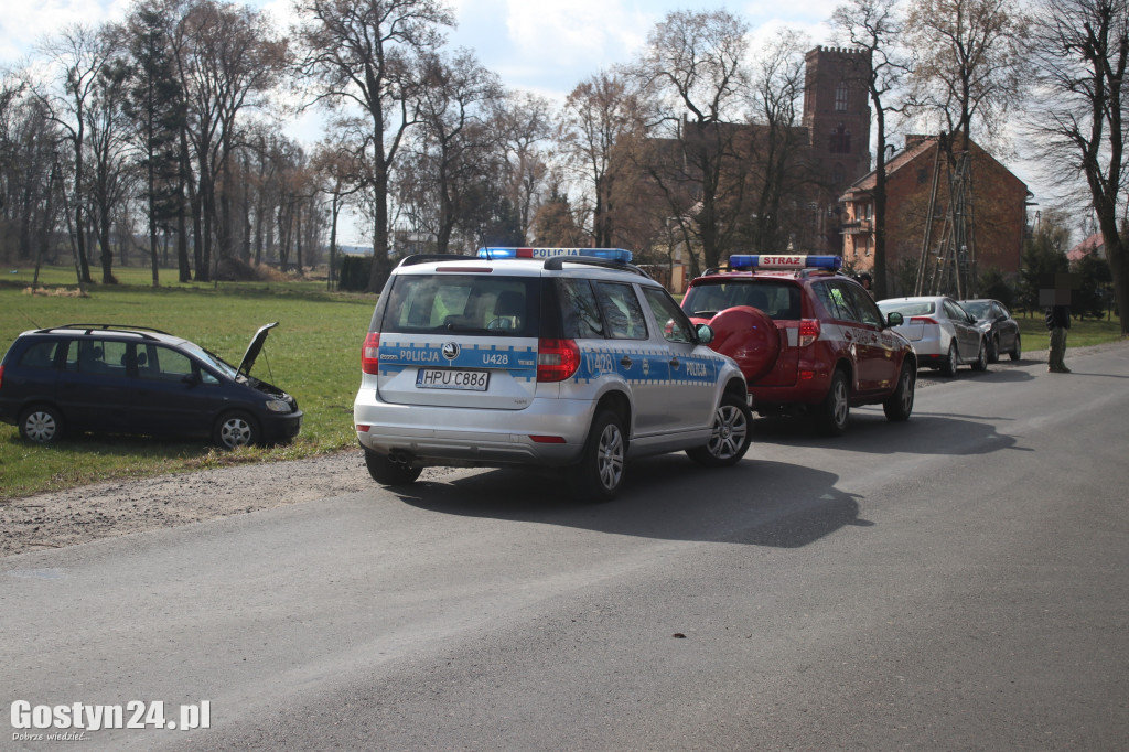 Zdarzenie drogowe przed Urzędem Gminy Pępowo