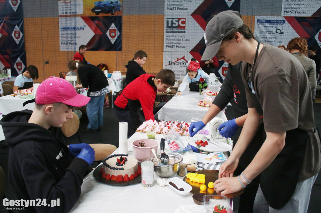 Konkurs Bake a Cake w Poniecu