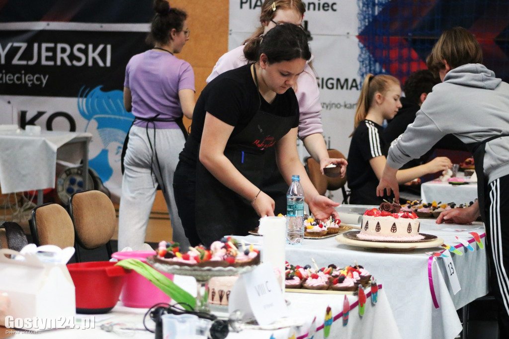 Konkurs Bake a Cake w Poniecu