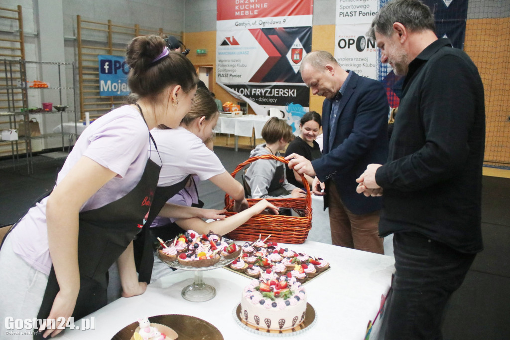Konkurs Bake a Cake w Poniecu