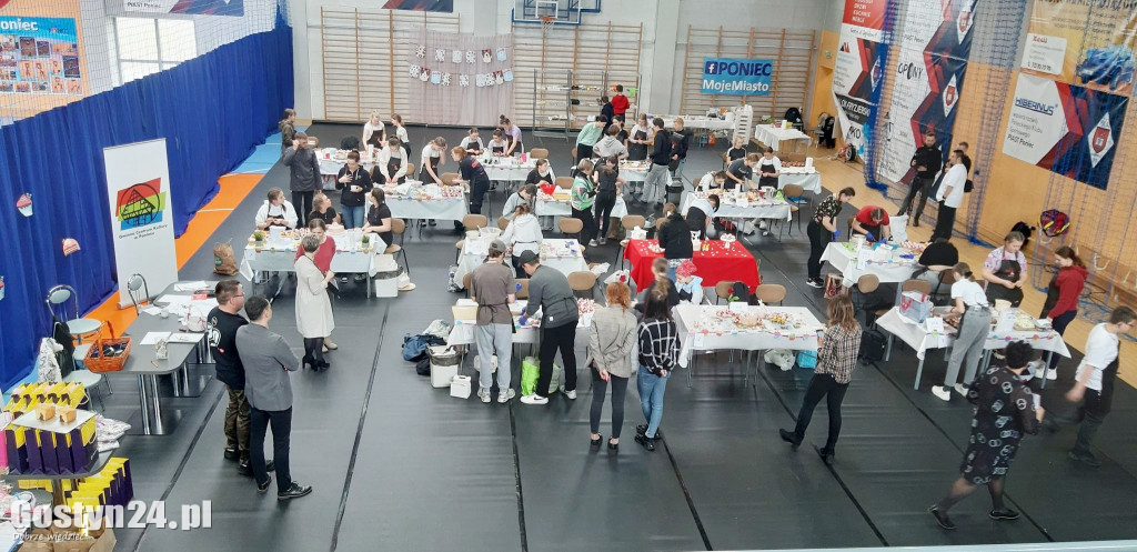 Konkurs Bake a Cake w Poniecu