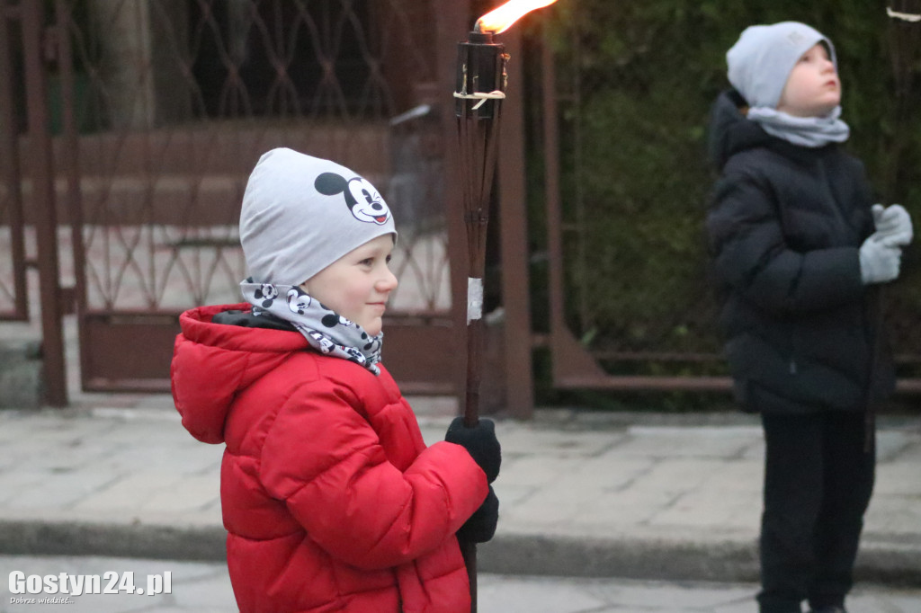 Drogi Krzyżowe w Gostyniu, Piaskach i Poniecu