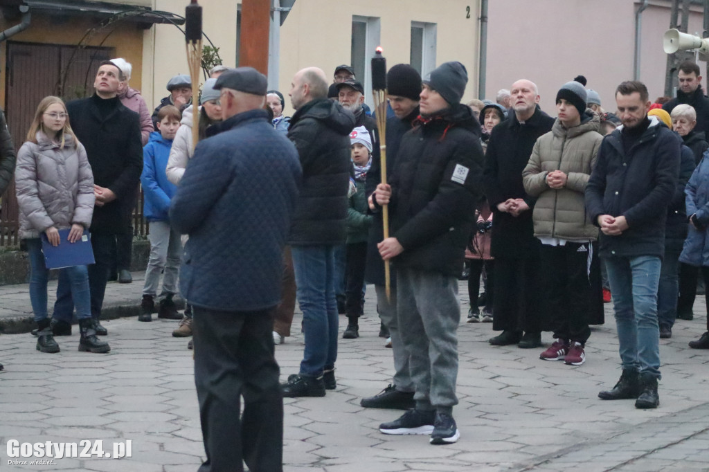 Drogi Krzyżowe w Gostyniu, Piaskach i Poniecu
