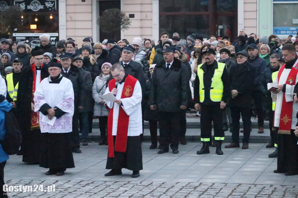 Drogi Krzyżowe w Gostyniu, Piaskach i Poniecu