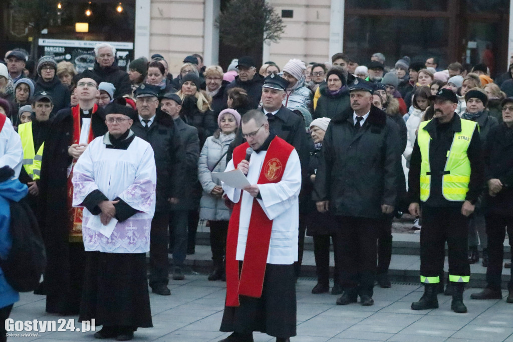 Drogi Krzyżowe w Gostyniu, Piaskach i Poniecu